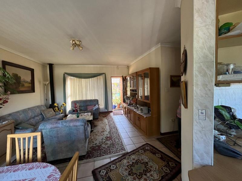 2 Bedroom Property for Sale in Brackenfell South Western Cape